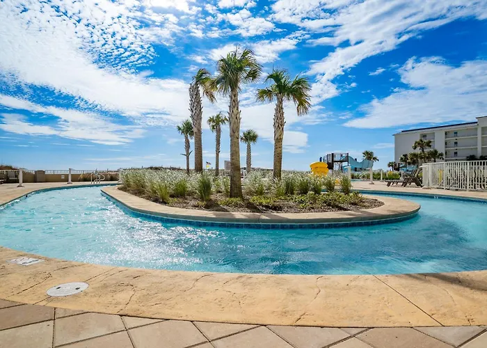 Phoenix Gulf Towers 804 Apartment *