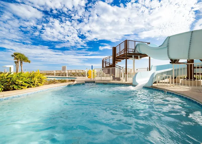 Phoenix Gulf Towers 804 Apartment